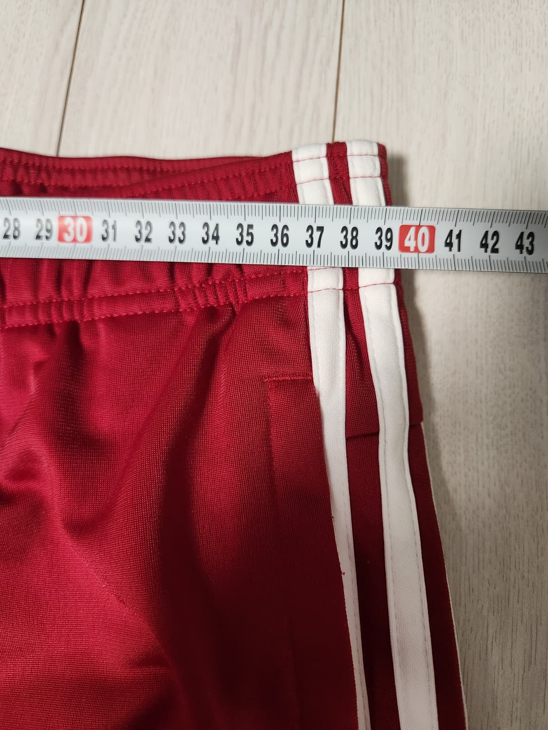 아디다스 에센셜 3S T 트랙 팬츠 TRIC EI4886 사이즈L

약간 상품이미지2