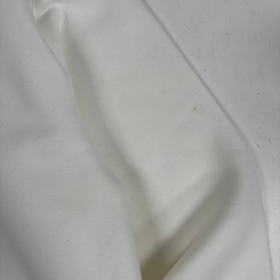 GU x 언더커버 오즈의마법사 도로시 맨투맨 상품이미지4