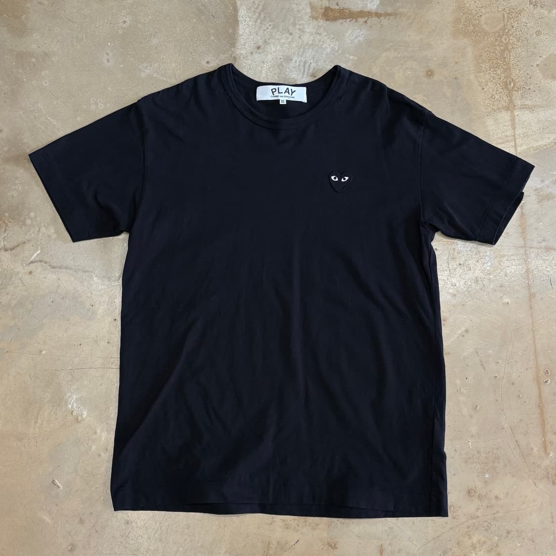 XXL 꼼데가르송 블랙 와펜 반팔티셔츠 상품이미지2