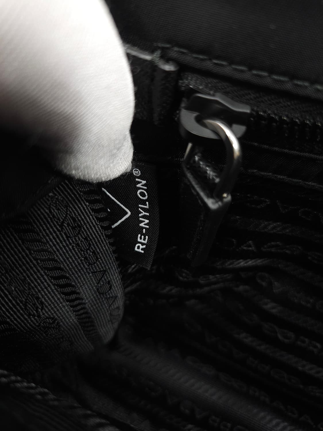 프라다 리나일론 사피아노 숄더백 멀티 크로스백 상품이미지9