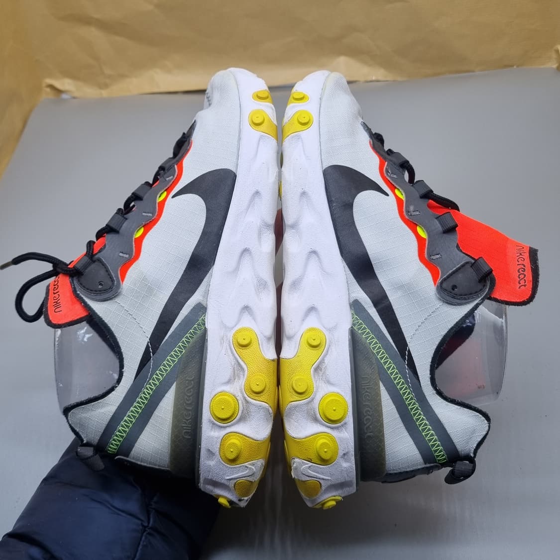 나이키 리액트 엘리먼트55 운동화 255 상품이미지5