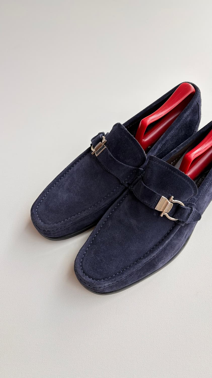 페라가모 간치니 스웨이드 로퍼 상품이미지2