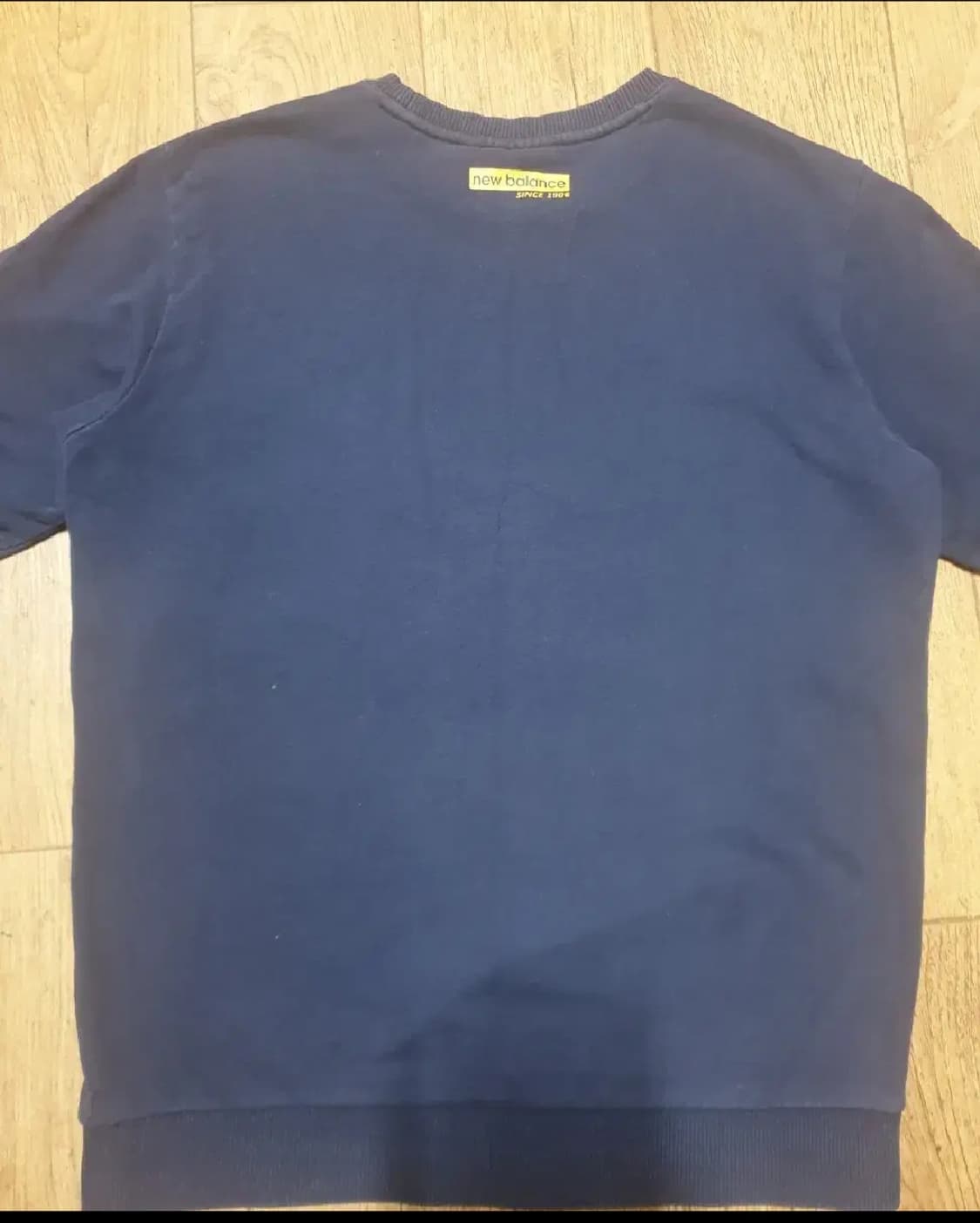 뉴발란스 라운드티 95 사이즈입니다 상품이미지4