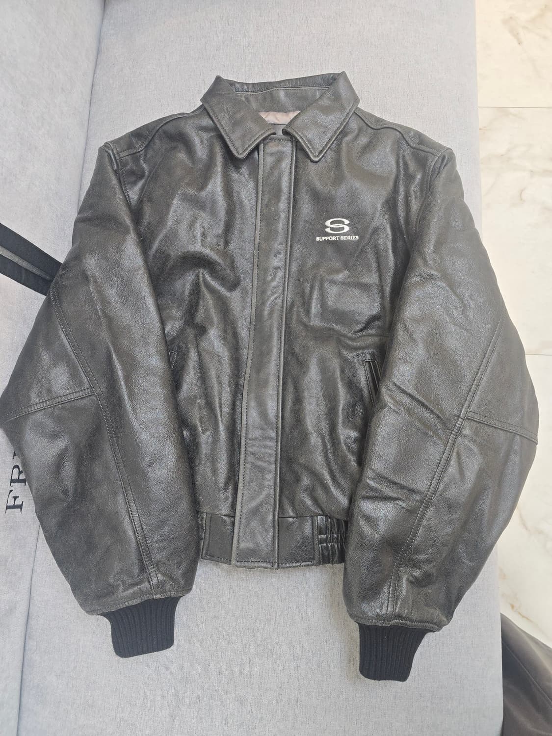 새상품 톰스 서포트 시리즈 가죽 자켓 상품이미지2