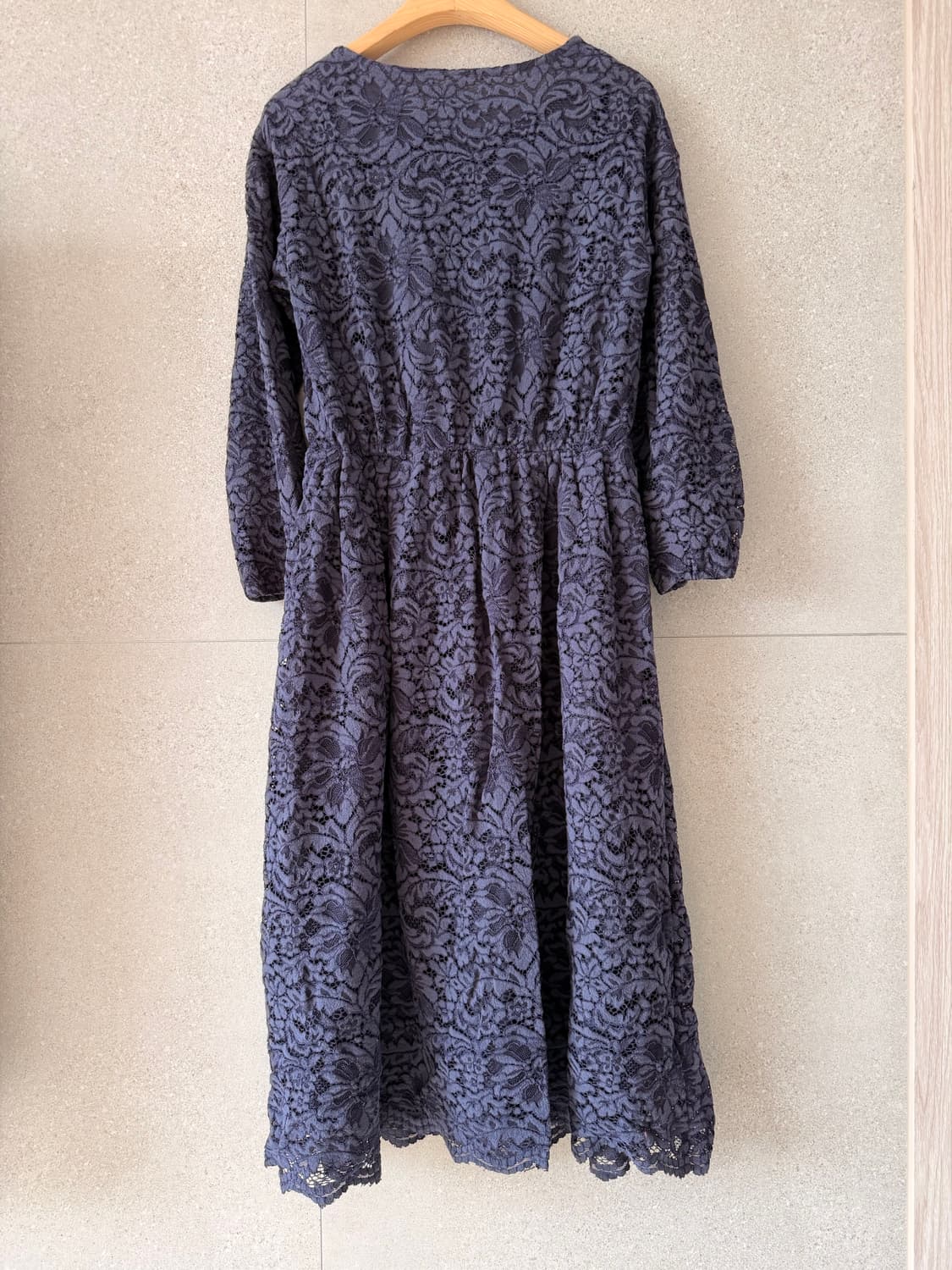 캐서린로즈 롱 원피스 레이스 네이비 상견례 하객룩 상품이미지3