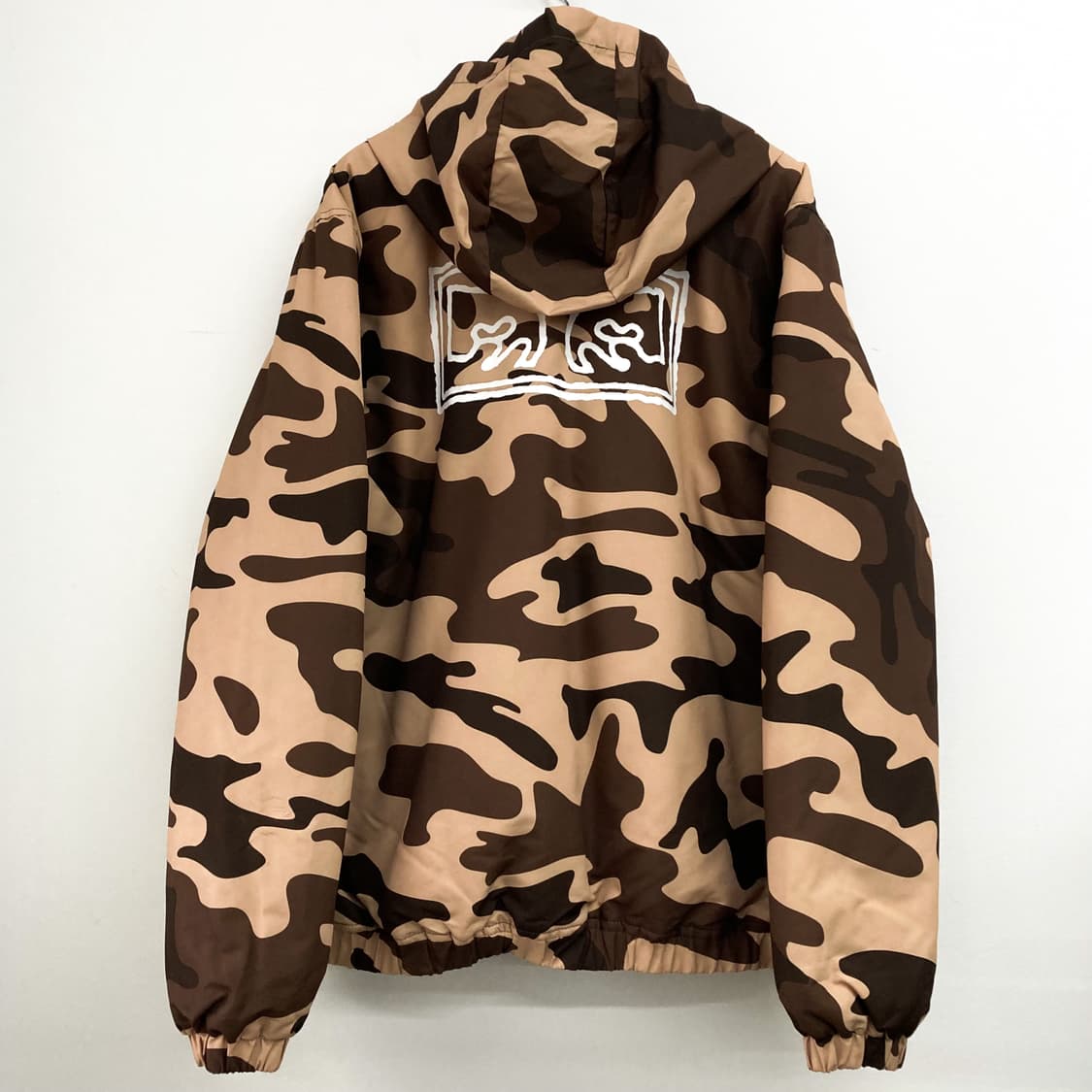 오베이 아이즈 로고 데저트 카모플라쥬 점퍼 상품이미지7