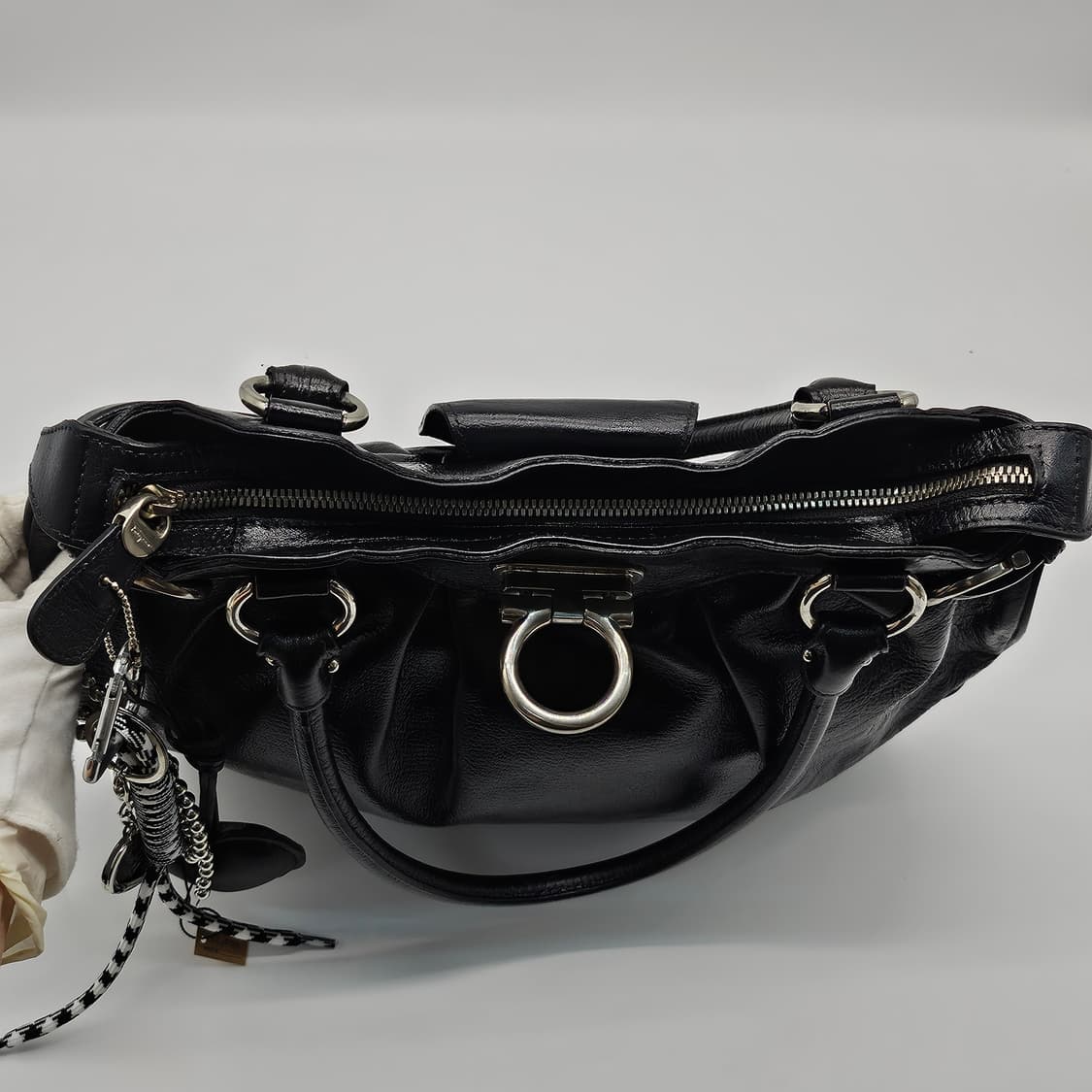 정품 페라가모 은장 마리사 숄더백 상품이미지8