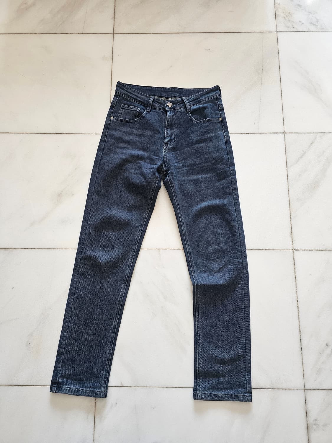 핏 예쁜 다크블루 스판 청바지(28인치)

 상품이미지3