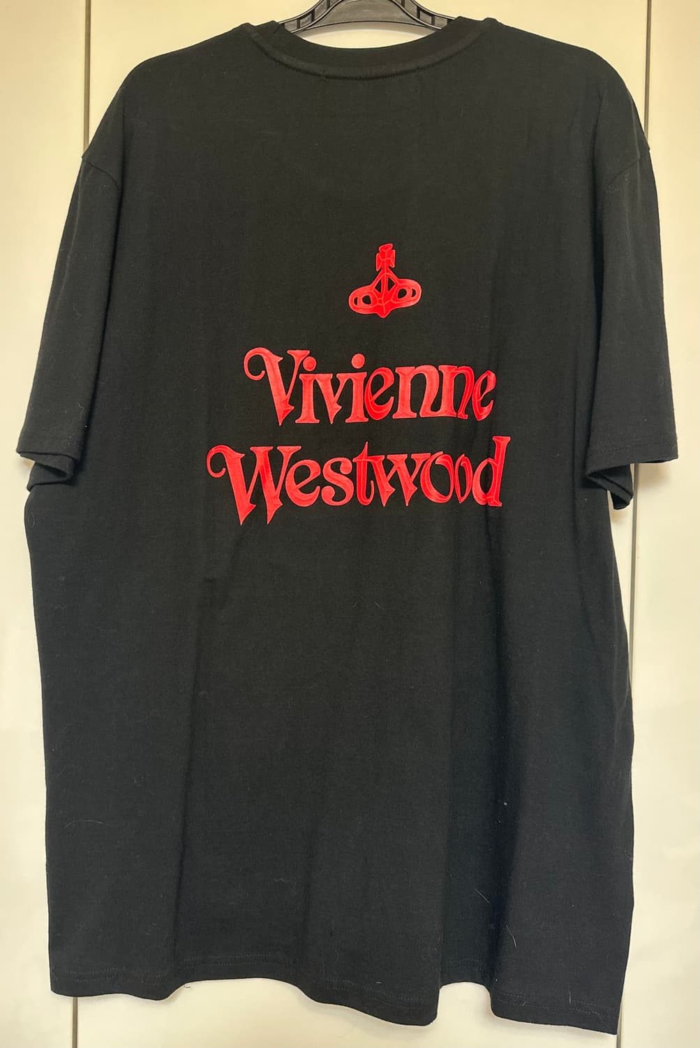 비비안웨스트우드 블랙 반팔 티셔츠 레드 로고 상품이미지3