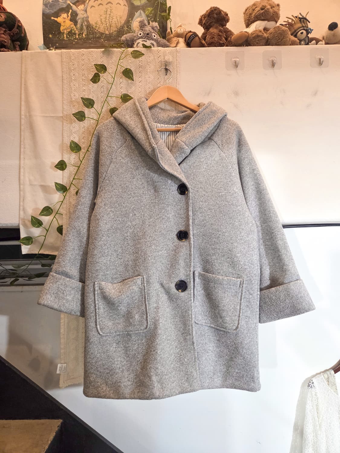 그레이 아방핏 후드 코트 상품이미지1