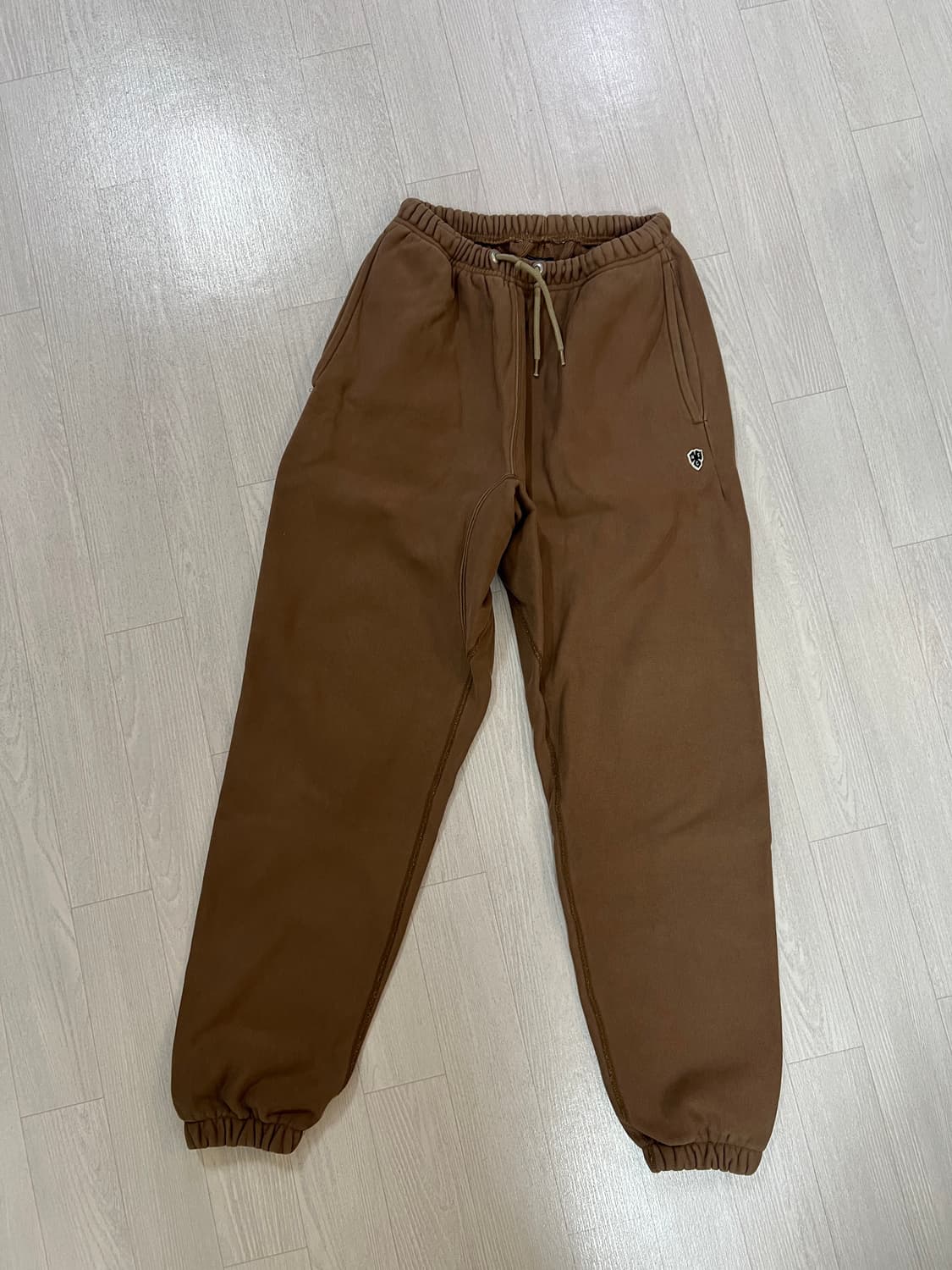 헤리티지플로스 스웨트팬츠 조거팬츠 브라운 스몰  상품이미지1