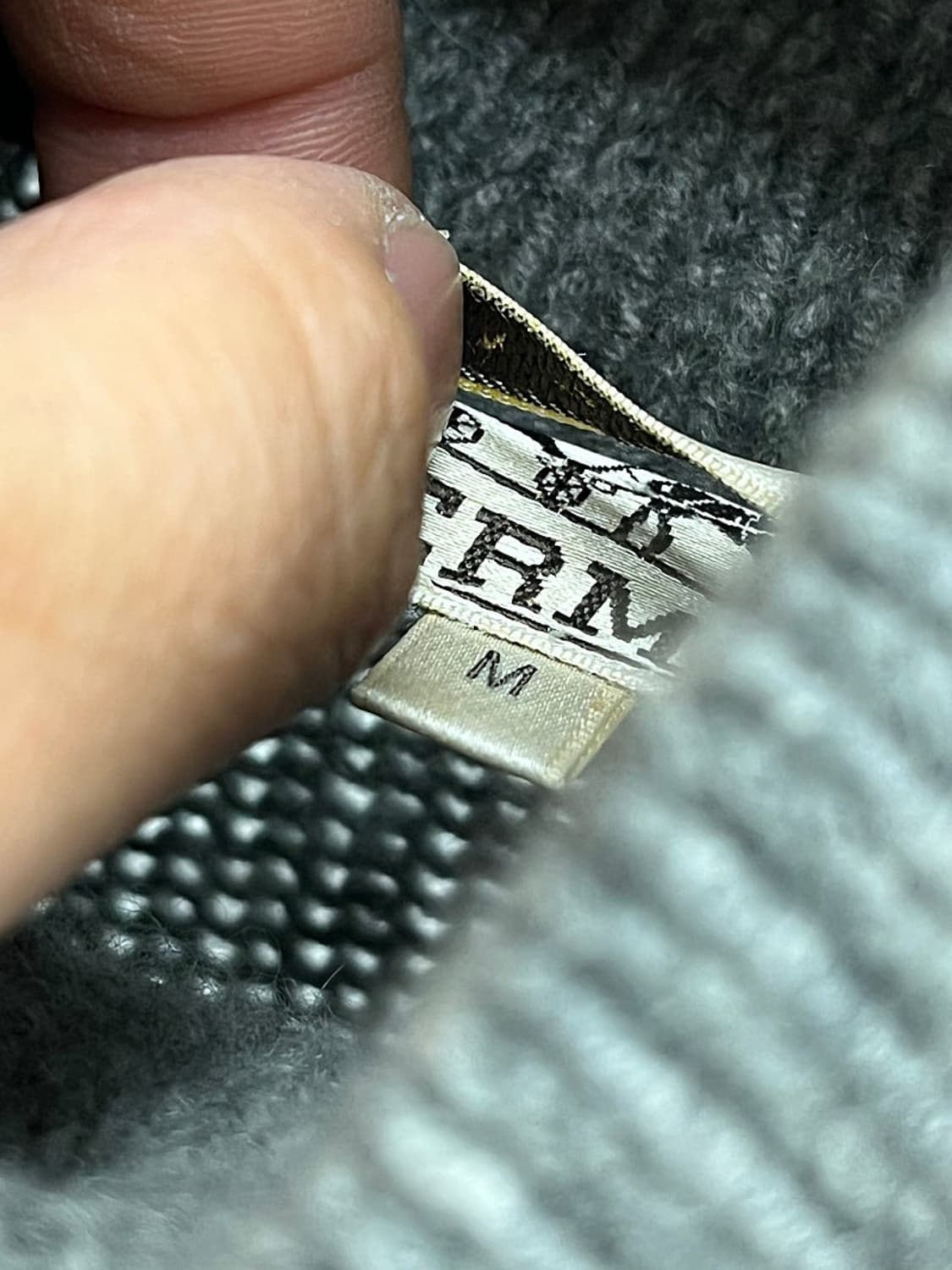 105) 에르메스 캐시미어 버튼니트  상품이미지8