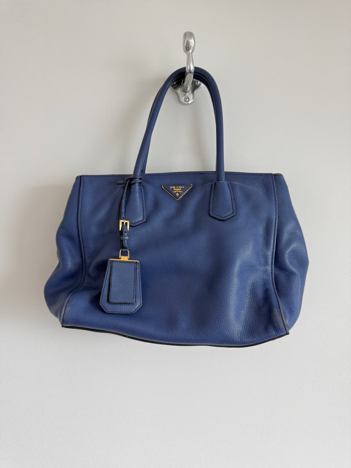 프라다(PRADA) 레더 토트백(크로스 가능) 상품이미지1