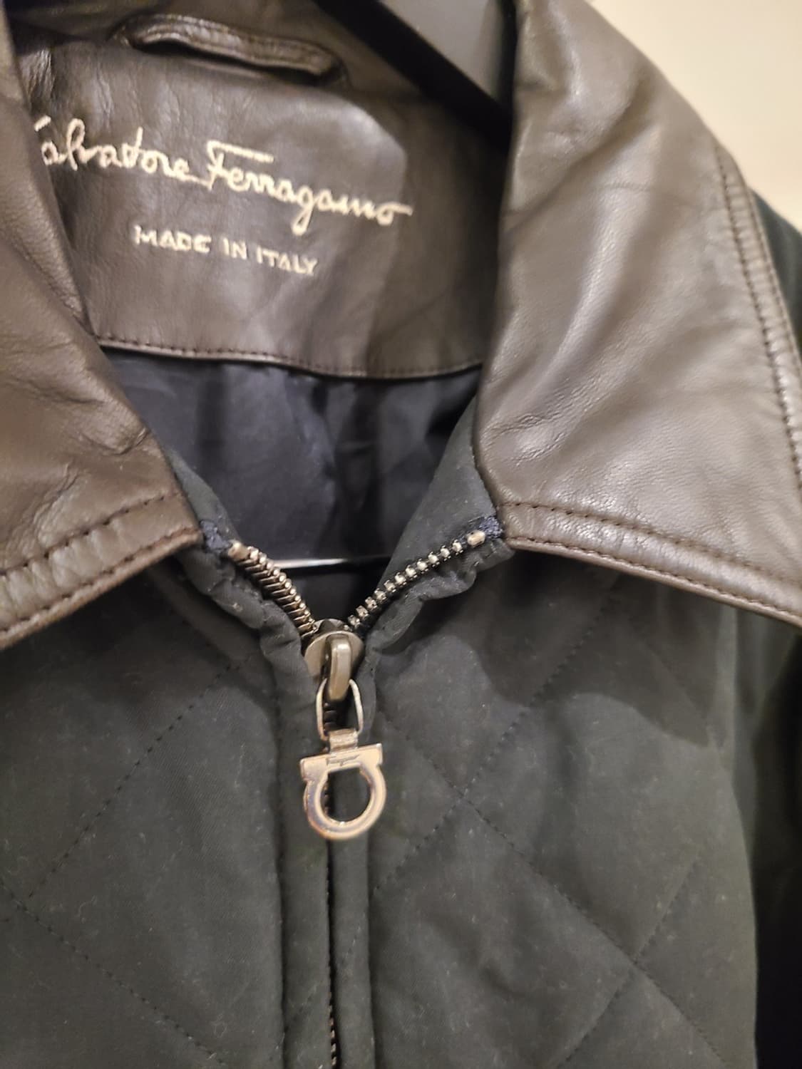 살바토레 페레가모 퀄팅 자켓 상품이미지5