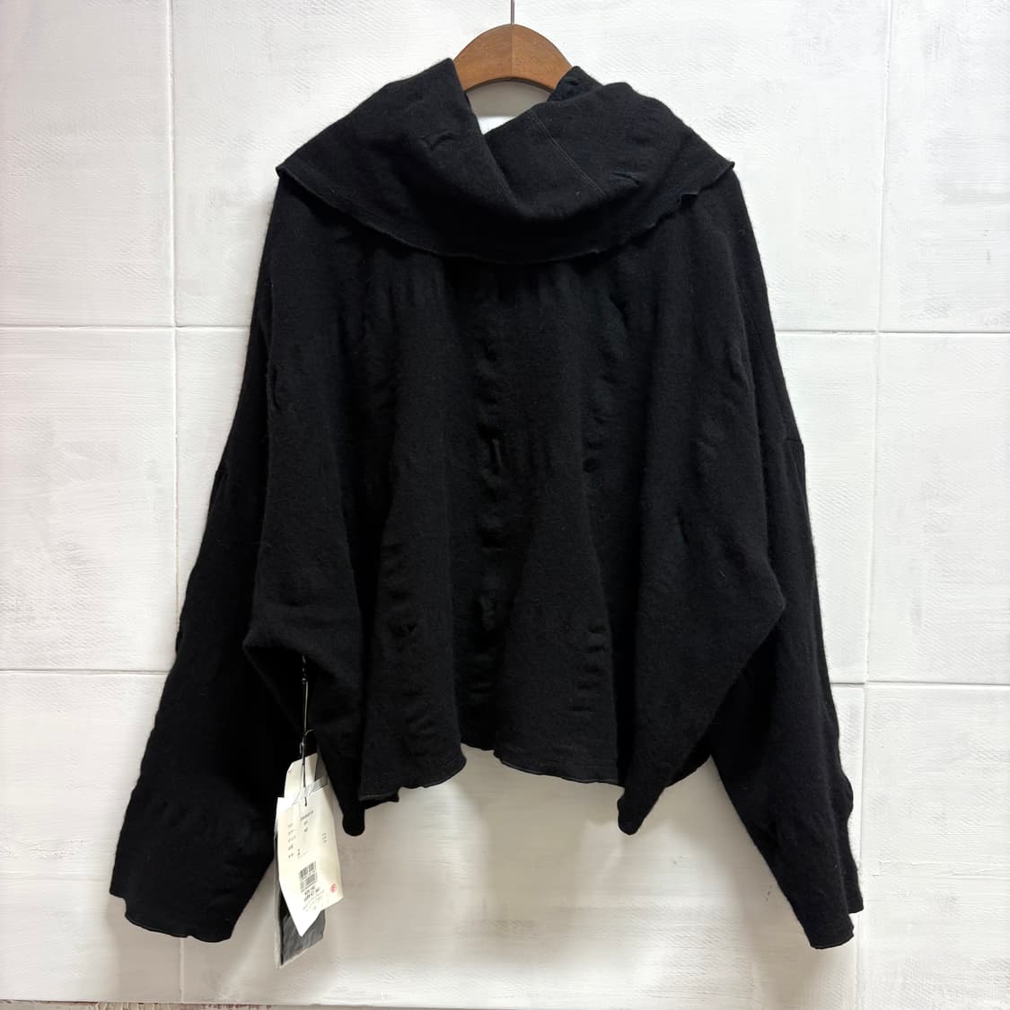 E-clat 울 블랙 터틀넥 언발루즈핏 탑 (Made in JAPAN) 상품이미지5