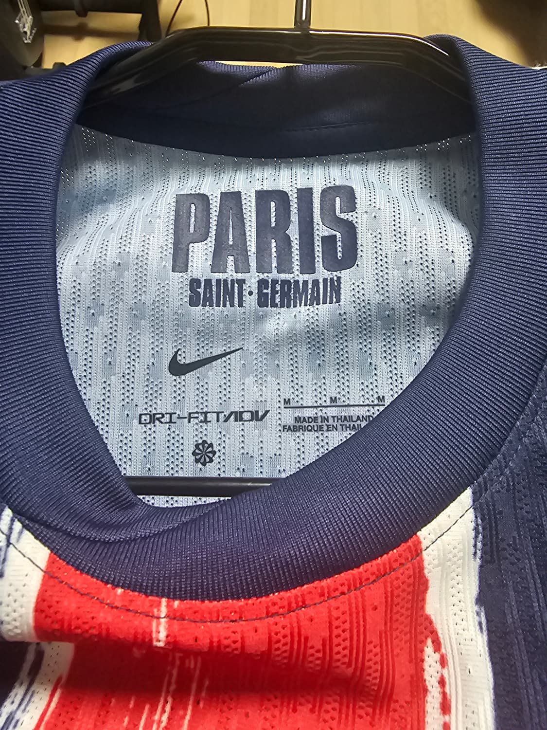 24-25 파리생제르망 홈 어센틱 뎀벨레 상품이미지4