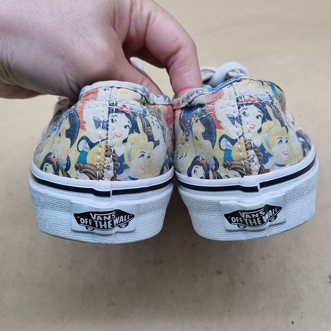 반스 x디즈니 프린세스 스니커즈 220 상품이미지4