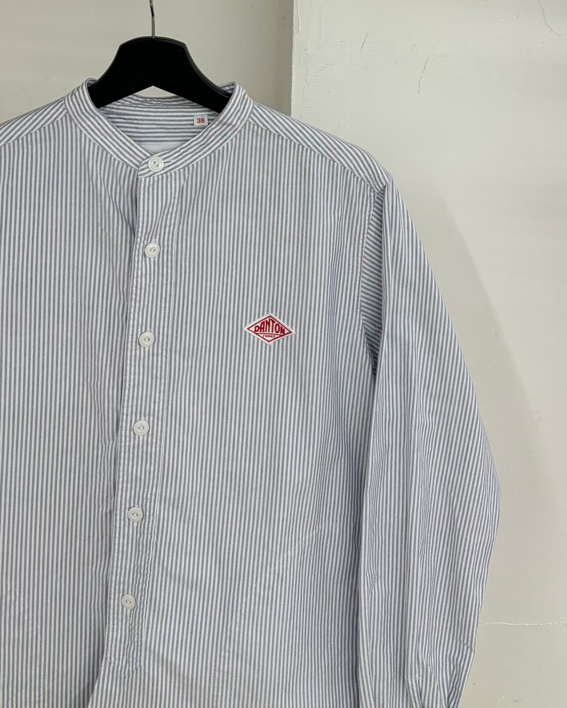 단톤 스트라이프 밴드 카라 셔츠 상품이미지4