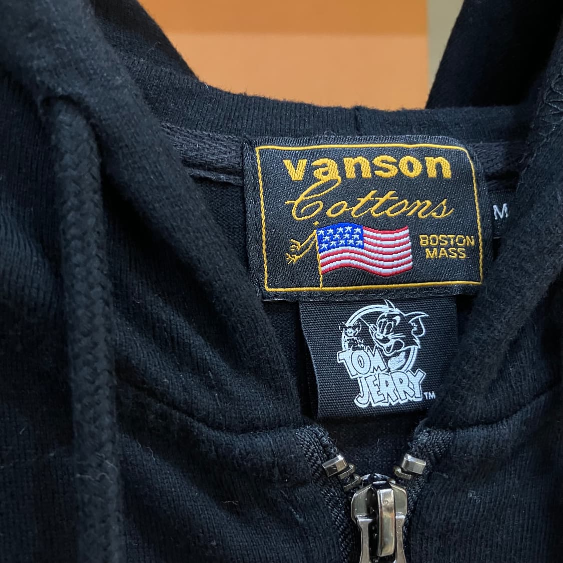 밴슨 레더 X 톰과 제리 본 후드집업 M 상품이미지2