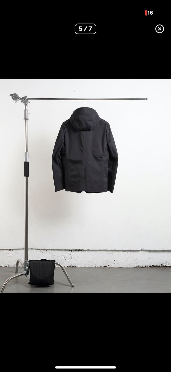 [NVRFRGT : 네버포겟] DETACHABLE HOODED 블레이저 상품이미지4