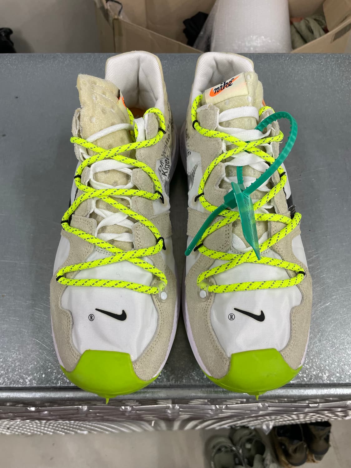 나이키 X 오프화이트 줌 테라 카이거 5 화이트 290 상품이미지5