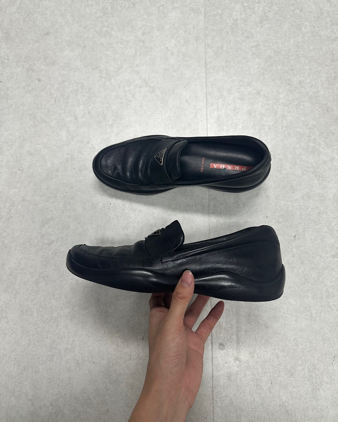 프라다 스포츠 레더 로퍼 상품이미지1