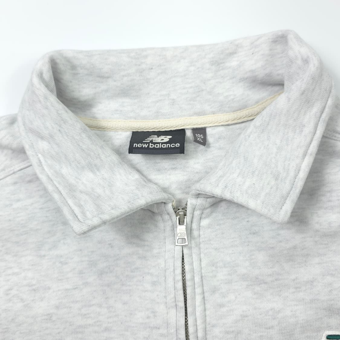 뉴발란스 하프집업 반팔 맨투맨 라이트그레이 (XL) 상품이미지4