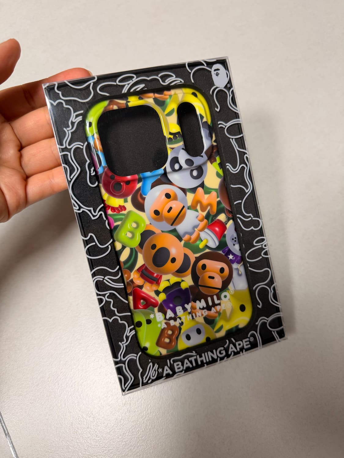 베이프 베이비 마일로 아이폰 17프로 케이스 새상품 상품이미지2