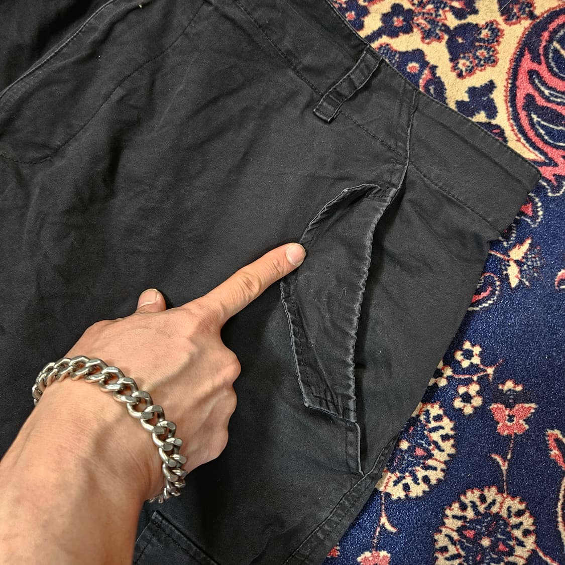 러기드하우스 다크 차콜 뒷밴딩 스트렙 카고팬츠
4XL  상품이미지4