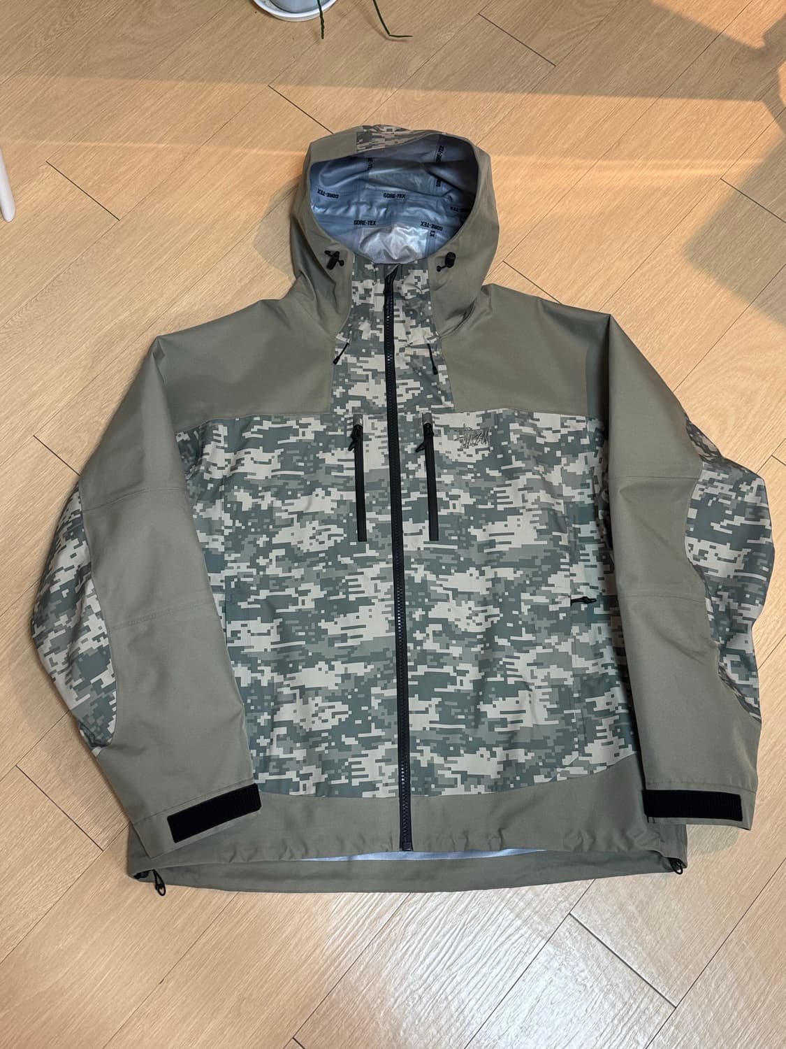 [XL] 스투시 고어텍스 가이드 쉘 자켓 디지 카모 카키 상품이미지3