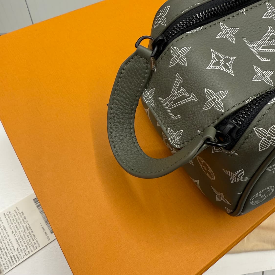 [25년/풀박스] 루이비통 쉐도우 돕키트 상품이미지3