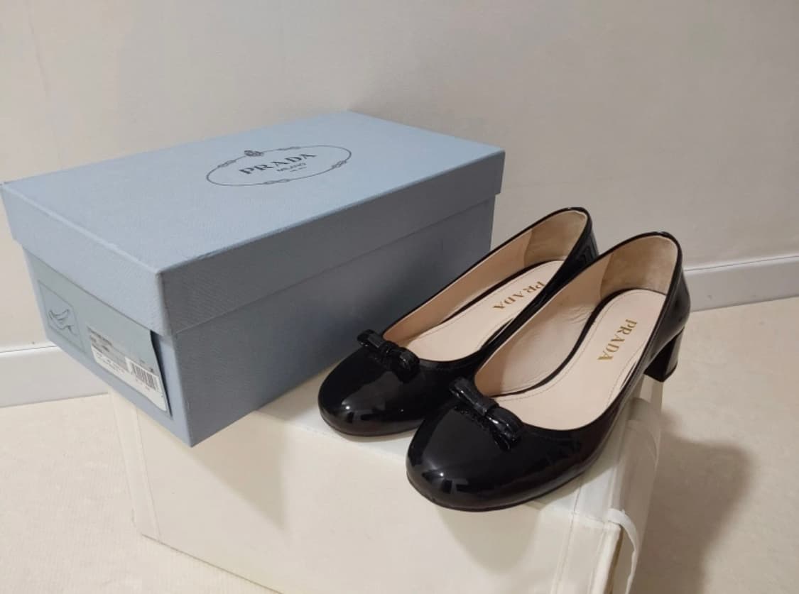 프라다 리본 에나멜 펌프스 36사이즈 상품이미지1