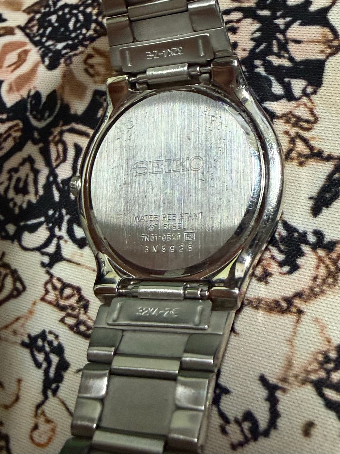 SEIKO 빈티지 쿼츠 시계 상품이미지3