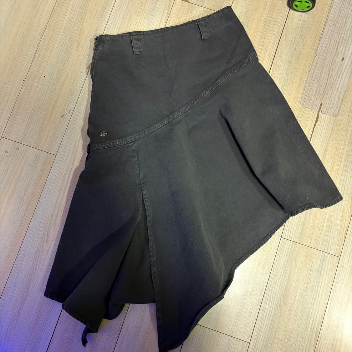 더그린랩) 언발 옆트임 스커트 무신사 반택시 무배🖤 상품이미지8