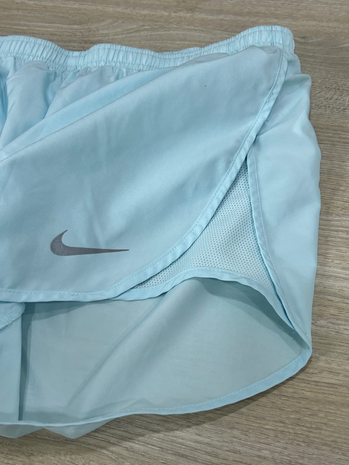 나이키 스우시 드라이핏 런닝 쇼츠 3부 반바지 하늘색 상품이미지8