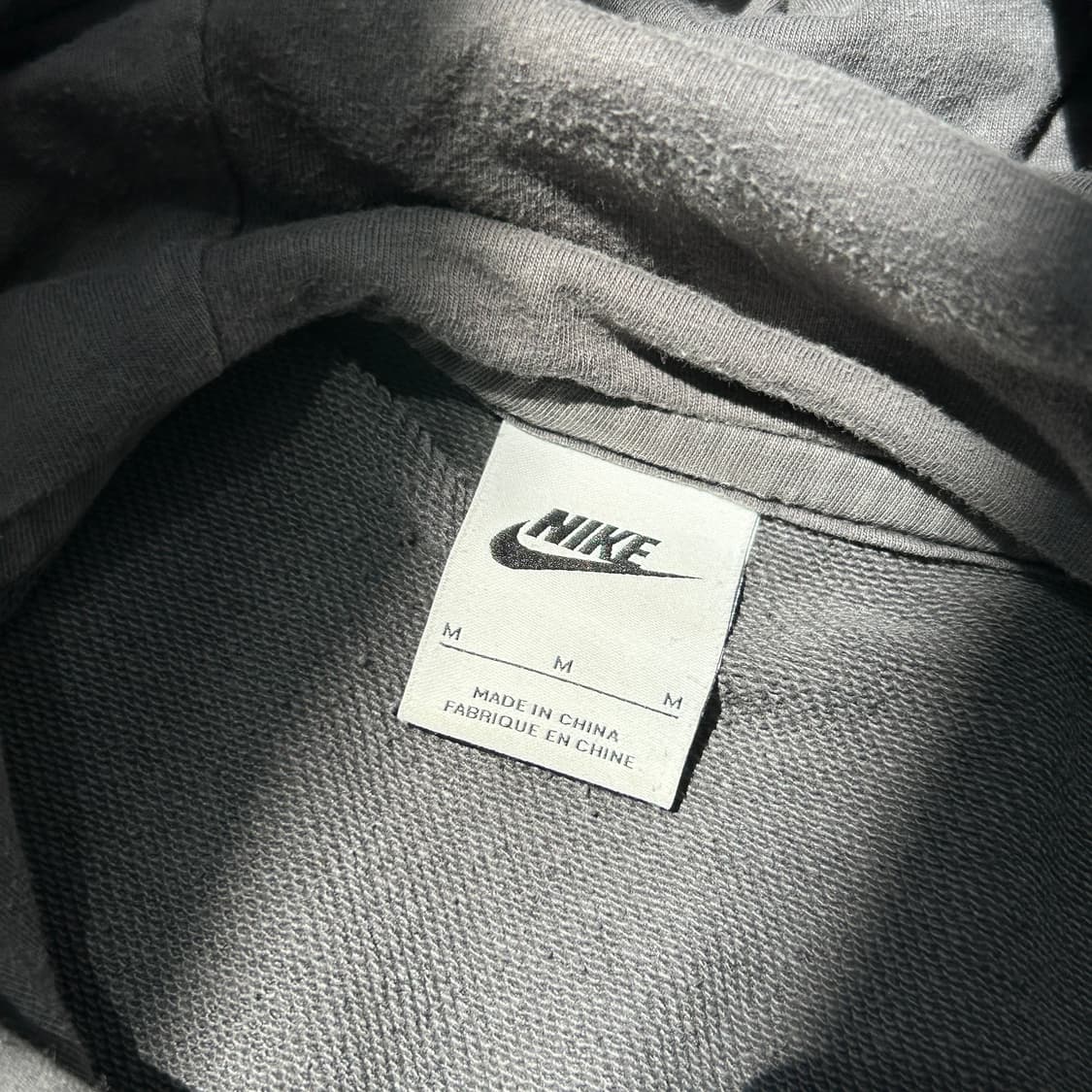 나이키 다크 그레이 자수 후드티 상품이미지8