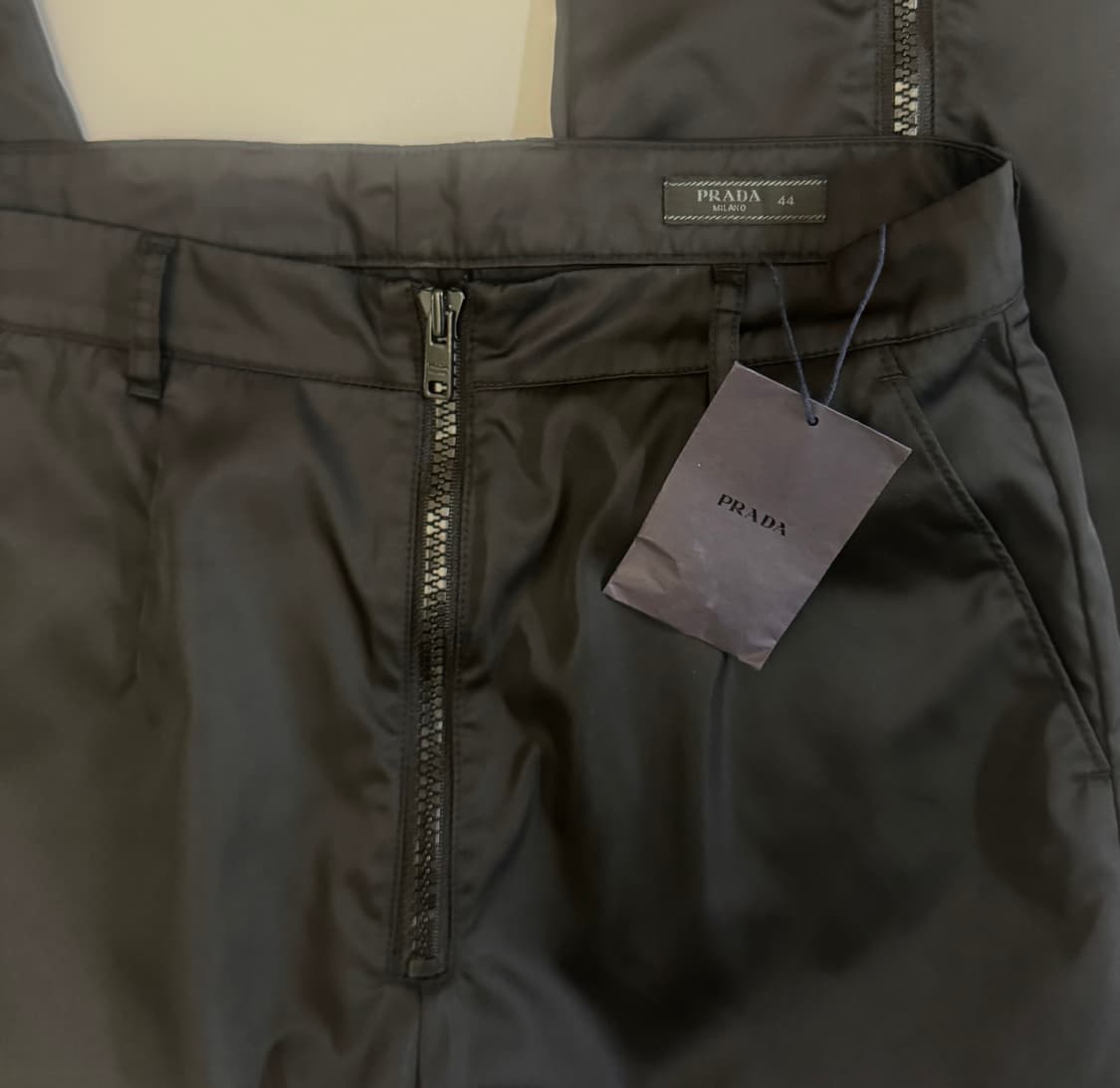 프라다 PRADA 나일론 팬츠 SPHO9 S192 19FW 테이퍼드 44 상품이미지4