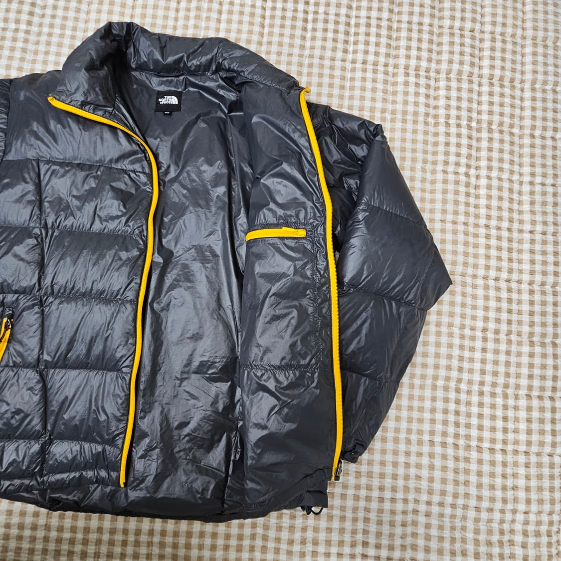 노스페이스 거위털 경량패딩 남자100 상품이미지5