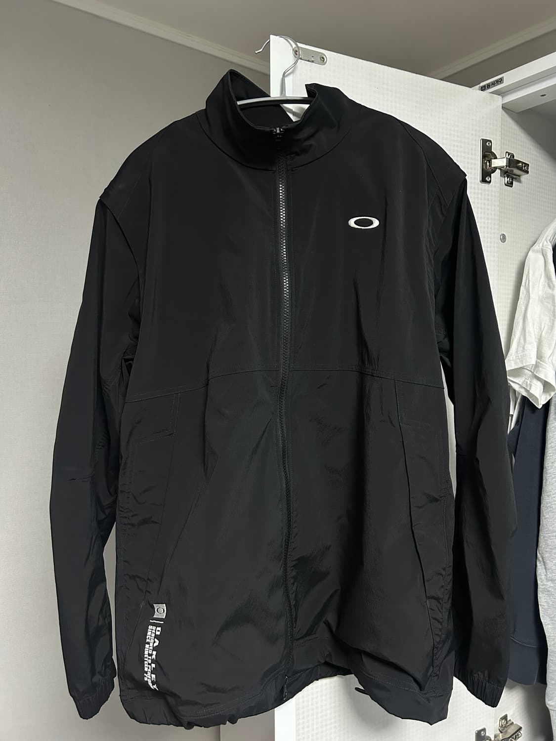 오클리 택트풀 위드자켓 바람막이 상품이미지1