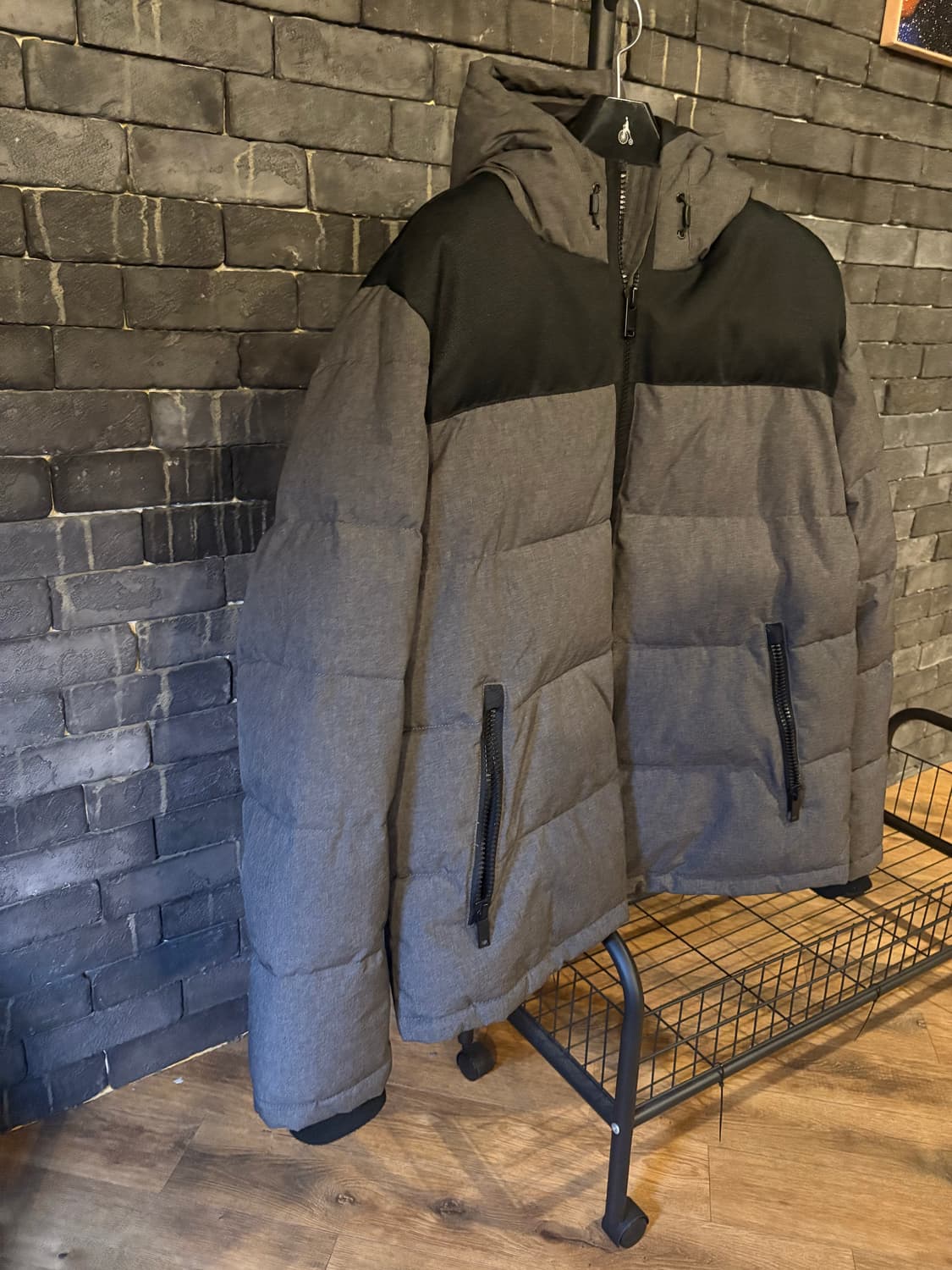 [중고/극미/XL] DKNY 남성 패딩 급처 상품이미지2