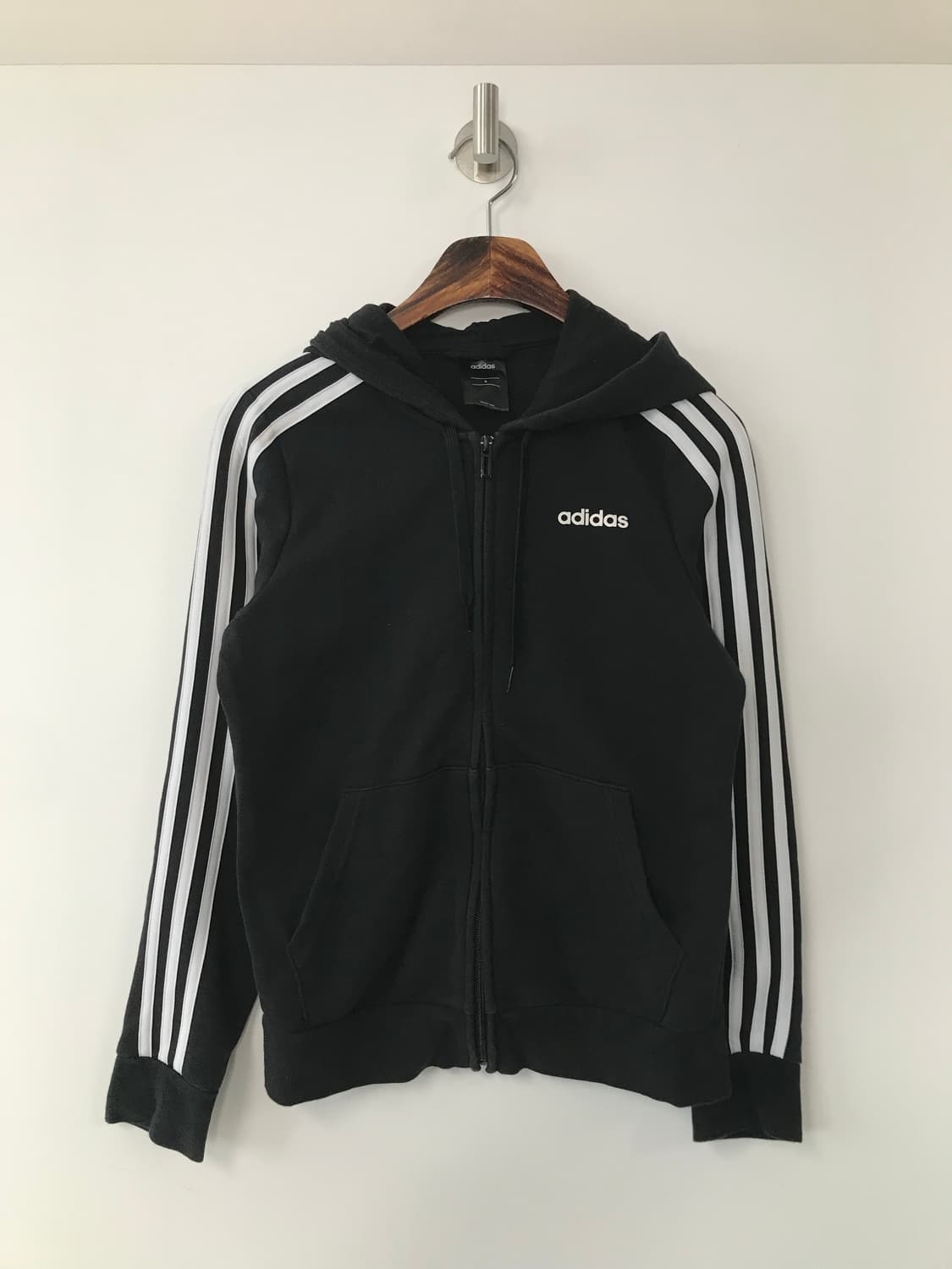 아디다스 사이드라인 블랙 후드집업 상품이미지2