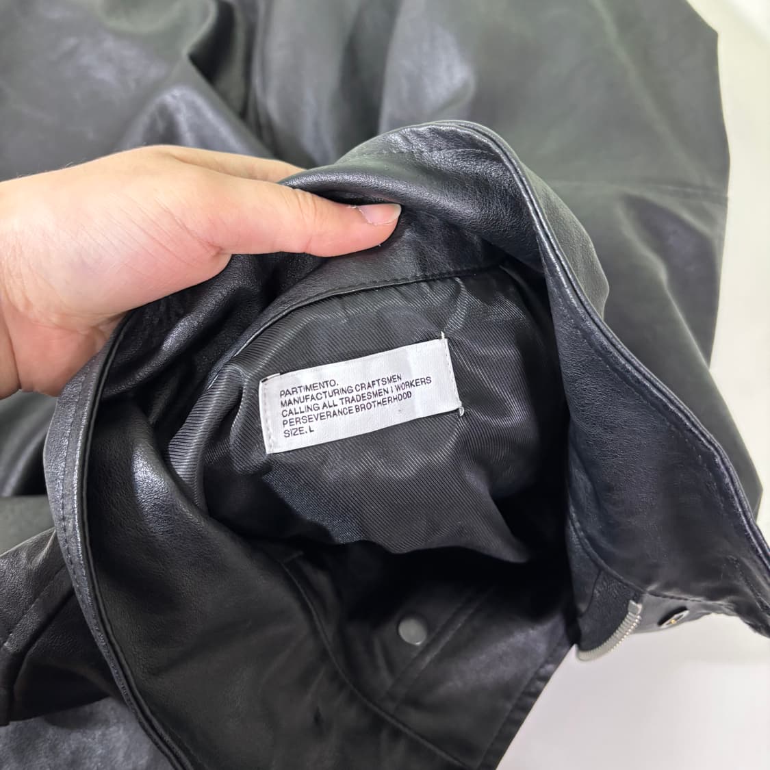L 105 파르티멘토 블랙 레더자켓 상품이미지5