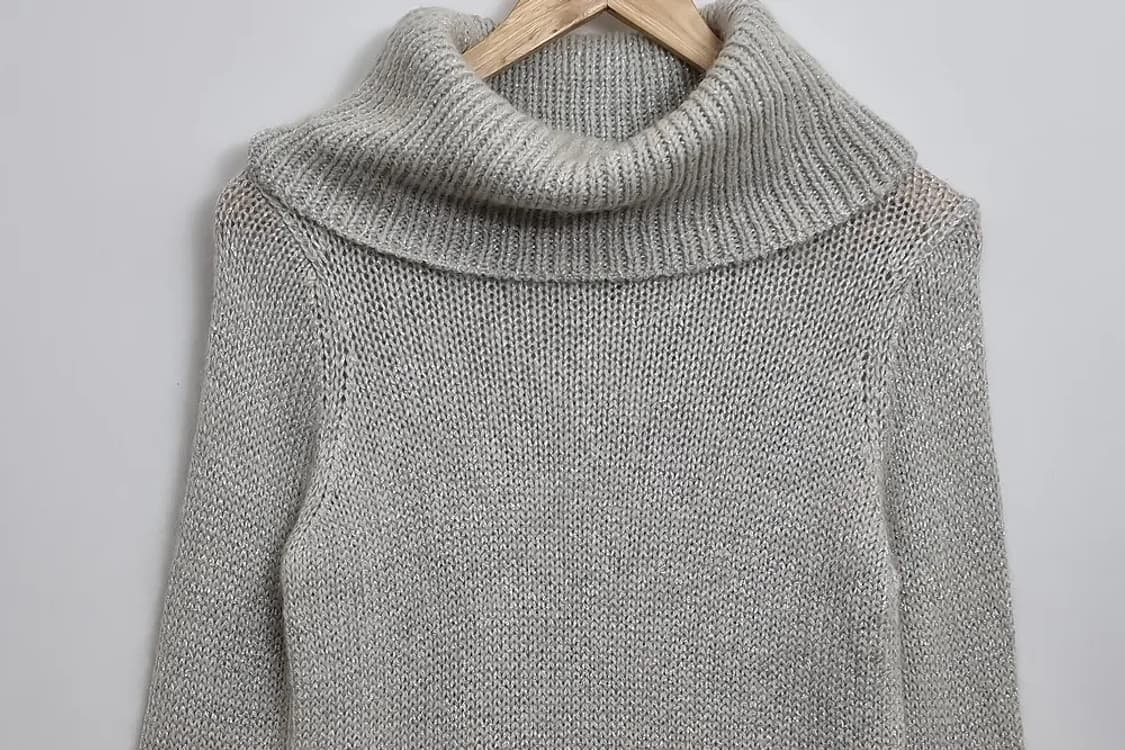 ROPE 로페 실버 터틀넥 니트  상품이미지3