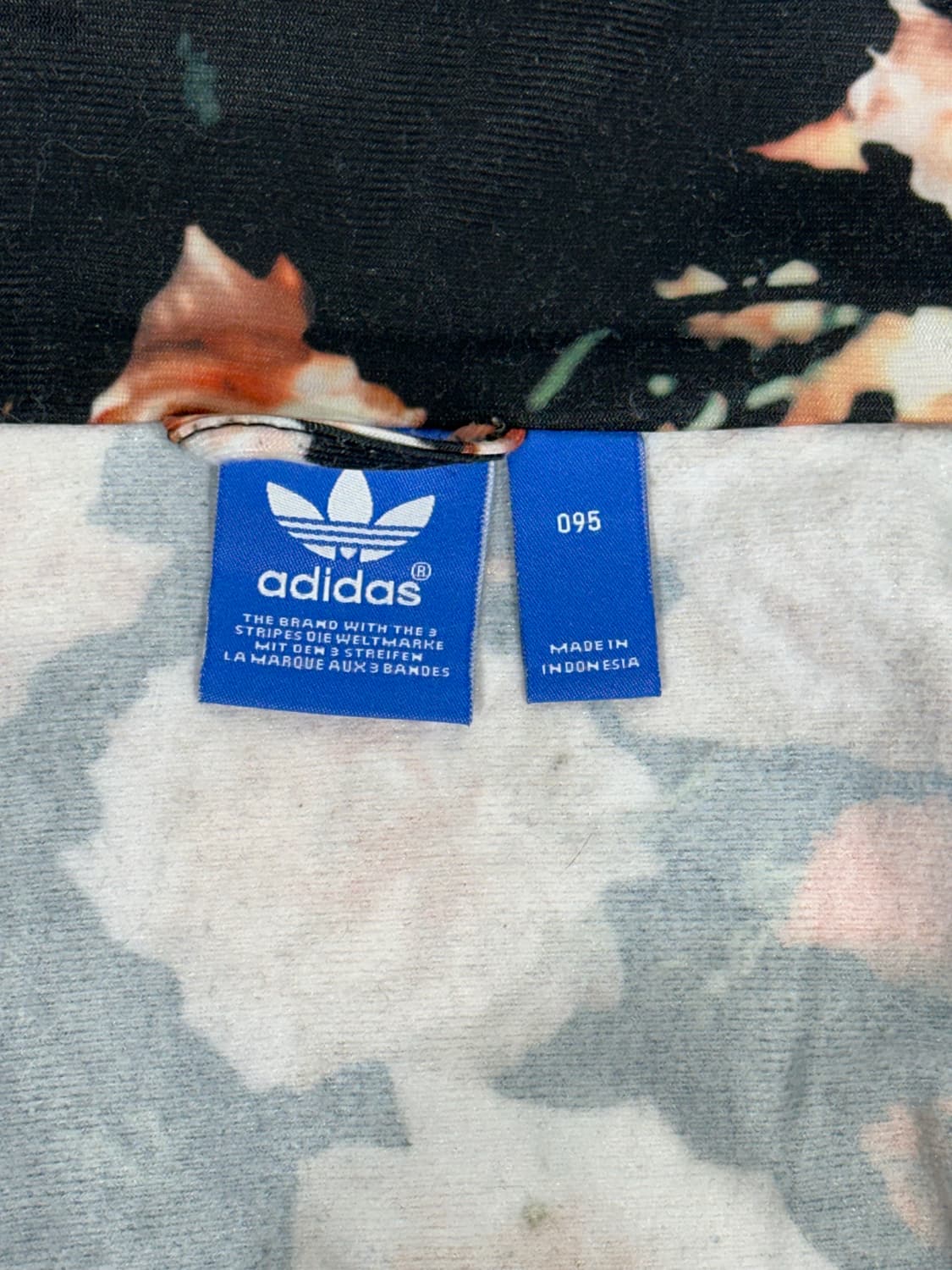 아디다스 블랙 꽃 화이트 삼선 트랙탑 져지 95 상품이미지7