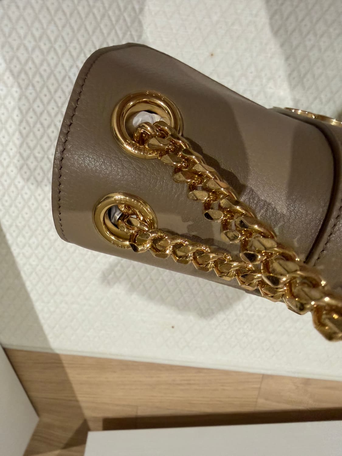 셀린느 미디엄 빅투아르 브라운세피아 상품이미지7