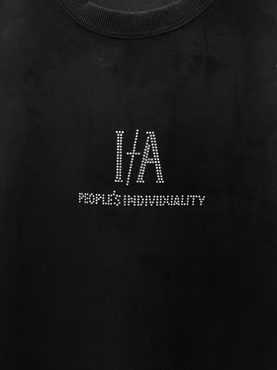 in the attic 큐빅 스웻셔츠 상품이미지2