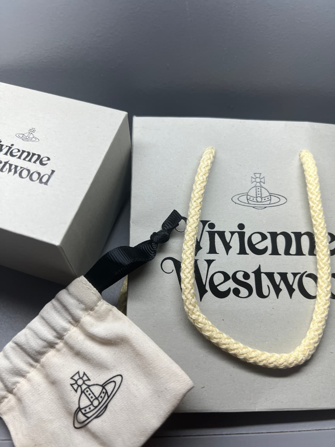 비비안웨스트우드 하트 페트라 목걸이 상품이미지6