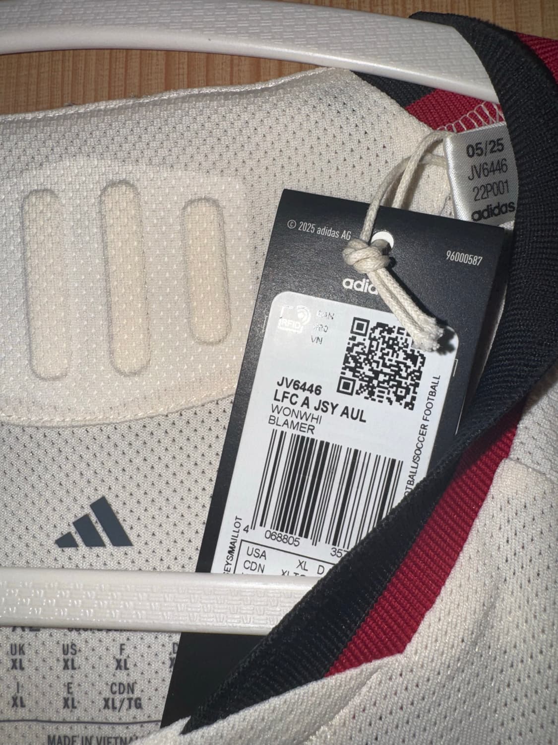 리버풀 아디다스 긴팔 어센틱 상품이미지4