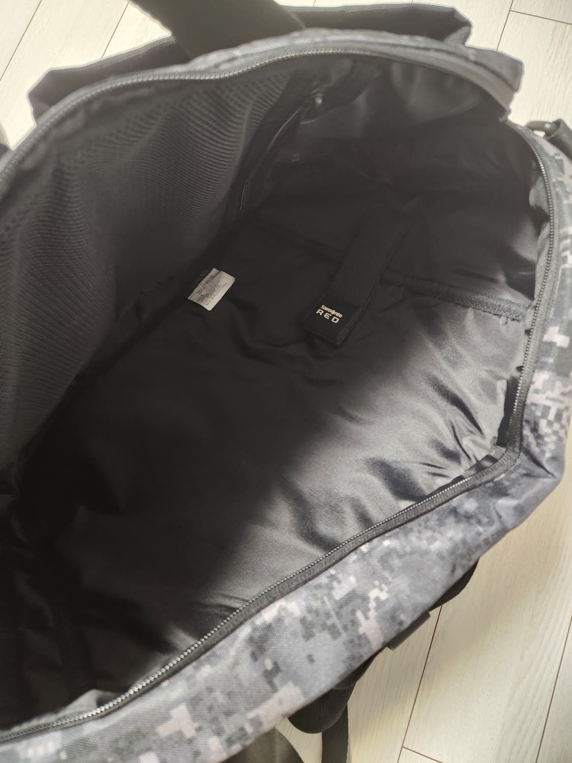 샘소나이트 레드 3웨이 백팩

백팩이나 서류가방이나 크로스백(줄없음ㅜㅜ) 상품이미지6