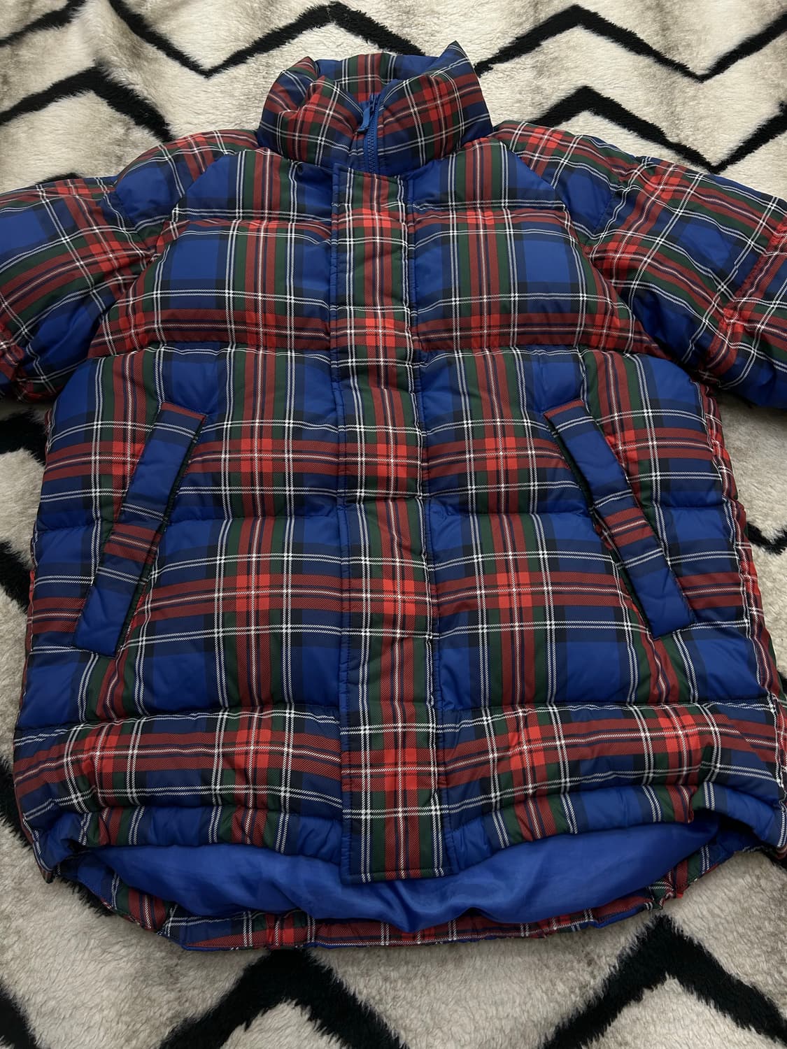 [L]유니클로xJw앤더슨 체크 경량 푸퍼패딩 상품이미지2